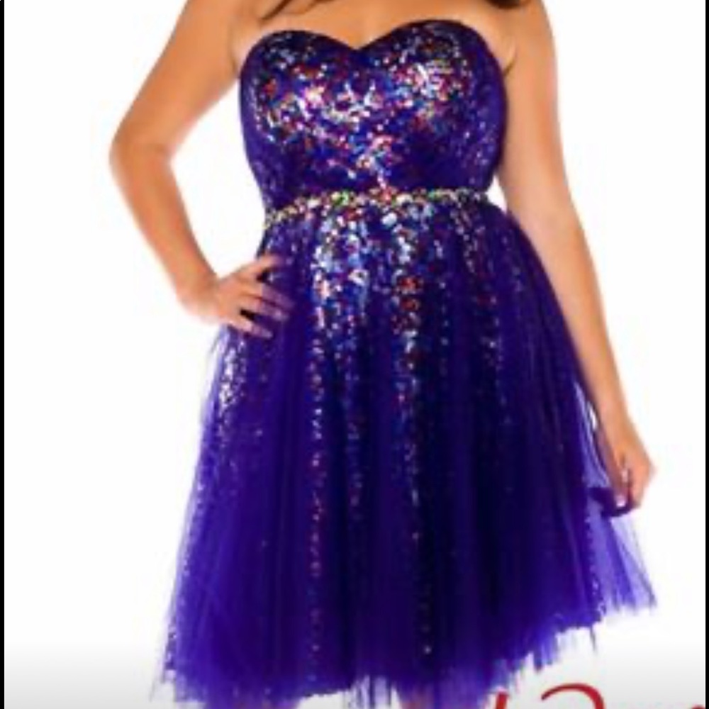 Purple Mac Duggal HoCo dress